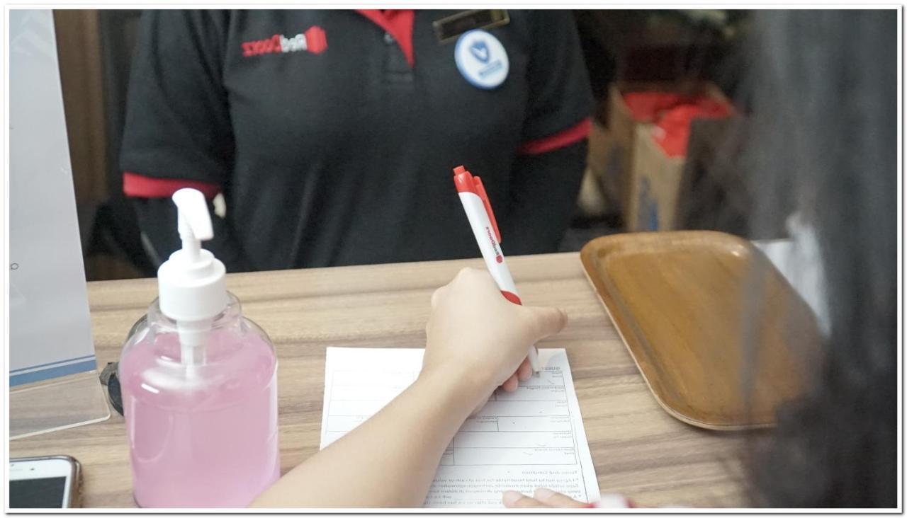 Reddoorz Near Pantai Panjang Bengkulu 2 Otel Dış mekan fotoğraf